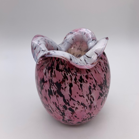 Beautiful Vtg. Rose Pink & Multi Colored Hand Blown Small Art Glass Vase 5” - Picture 15 of 15